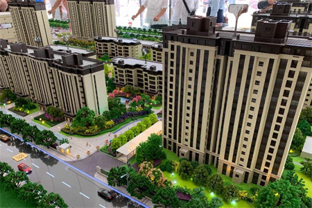 江湾城一期4室2厅2卫125万125m2精装出售